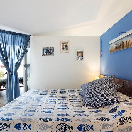 דירות Attico Con Terrazza A וירג'יו מראה חיצוני תמונה